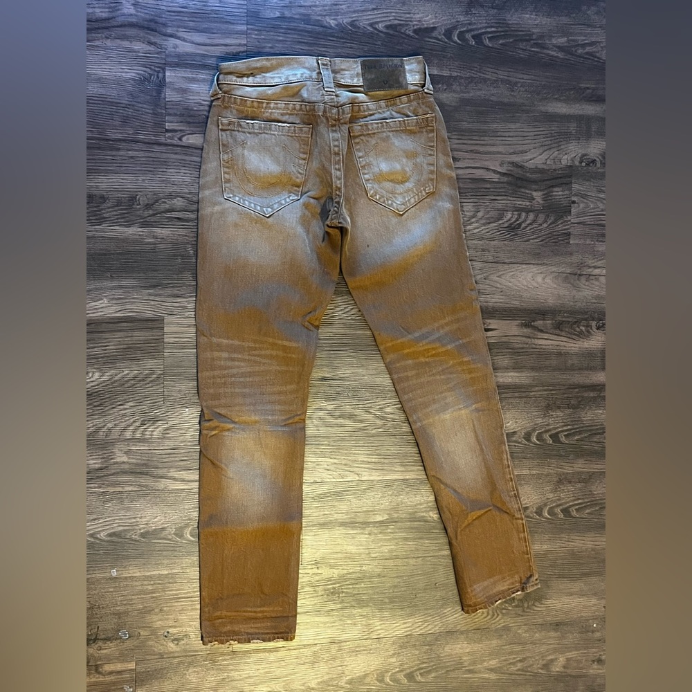 Geno True Religion View 2